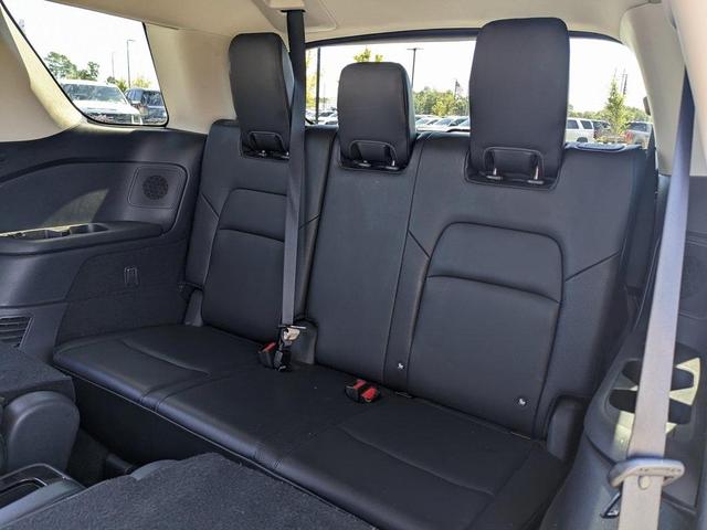 Photo of 2022 Gun Metallic Nissan Pathfinder