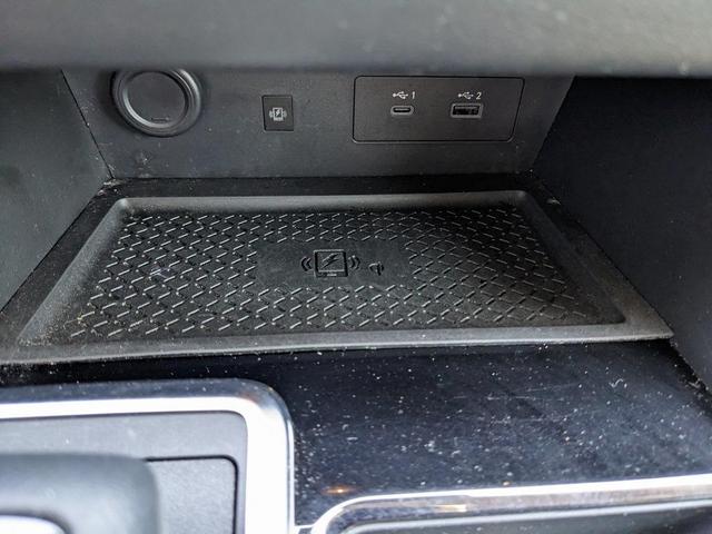 Photo of 2022 Gun Metallic Nissan Pathfinder
