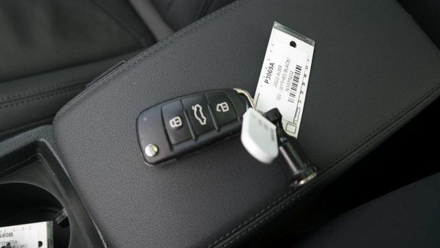 Photo of 2022 Mythos Black Metallic Audi Q3