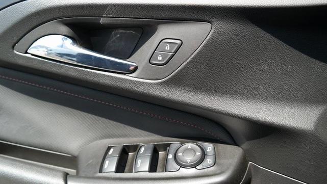 Photo of 2022 Mosaic Black Metallic Chevrolet Trailblazer