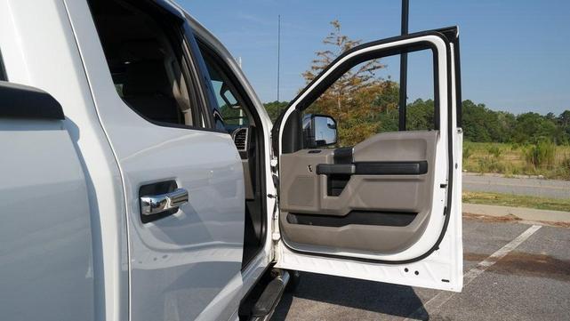 Photo of 2018 Oxford White Ford F-150