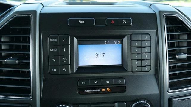 Photo of 2018 Oxford White Ford F-150