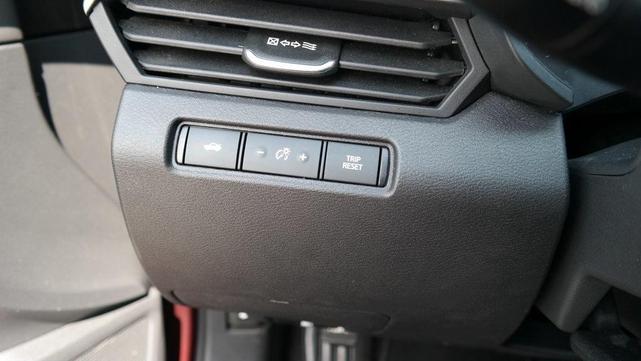 Photo of 2023 Garnet Pearl Nissan Altima