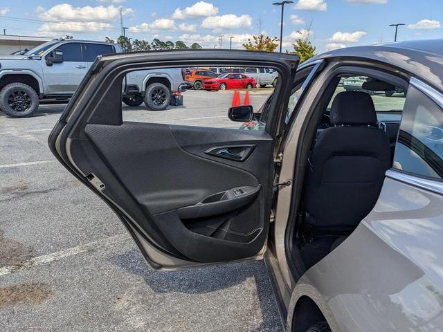Photo of 2024 Mineral Gray Metallic Chevrolet Malibu