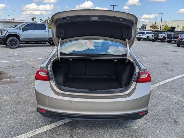 Photo of 2024 Mineral Gray Metallic Chevrolet Malibu