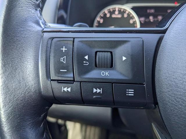 Photo of 2022 Gun Metallic Nissan Pathfinder