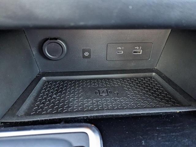 Photo of 2022 Gun Metallic Nissan Pathfinder