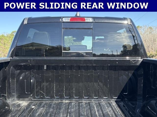Photo of 2025 Diamond Black RAM 1500