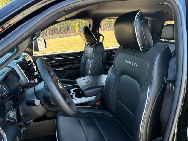 Photo of 2025 Diamond Black RAM 1500