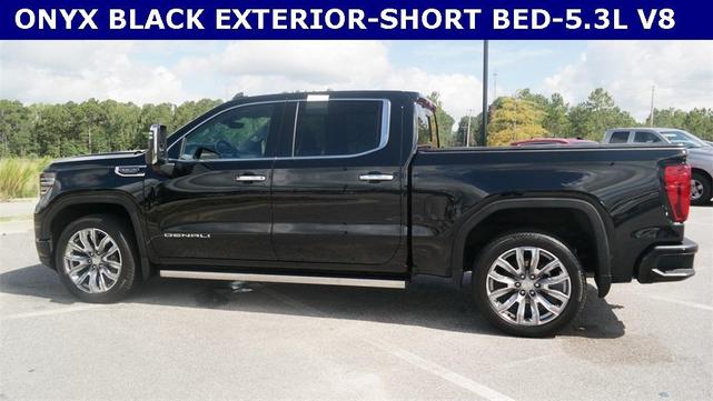 Photo of 2024 Onyx Black GMC Sierra 1500