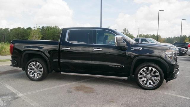 Photo of 2024 Onyx Black GMC Sierra 1500