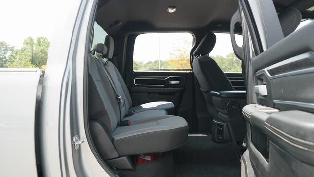 Photo of 2024 Billet Silver Metallic Clearcoat RAM 3500