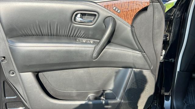 Photo of 2020 Super Black Nissan Armada