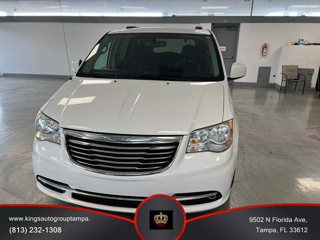 2016 Chrysler Town & Country