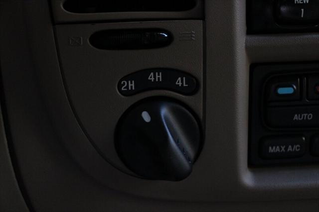 Photo of 2003 Black Clearcoat Ford F-150