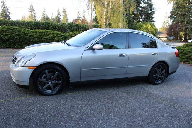Photo of 2004 Silver INFINITI G35
