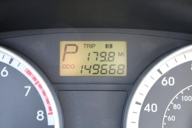 Photo of 2008 Wine Red Hyundai Accent