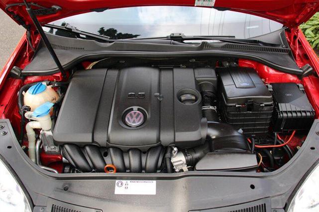 Photo of 2010 Salsa Red Volkswagen Jetta