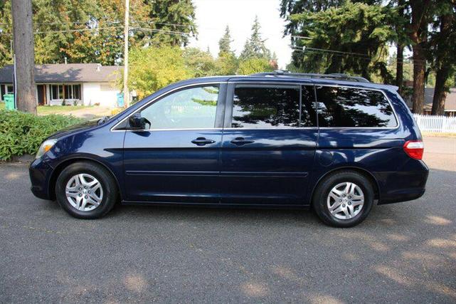 Photo of 2007 Blue Honda Odyssey