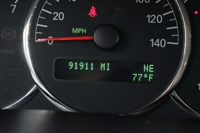 Photo of 2008 White Opal Buick LaCrosse