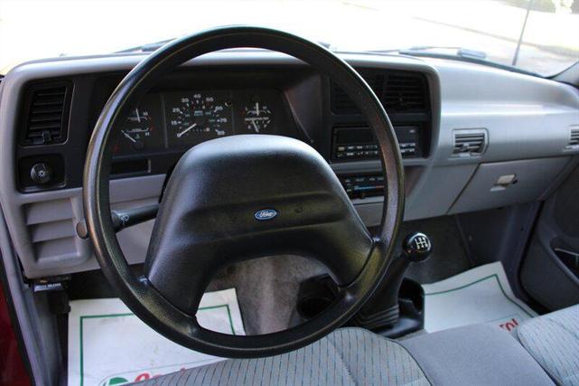 Photo of 1994 Red Ford Ranger