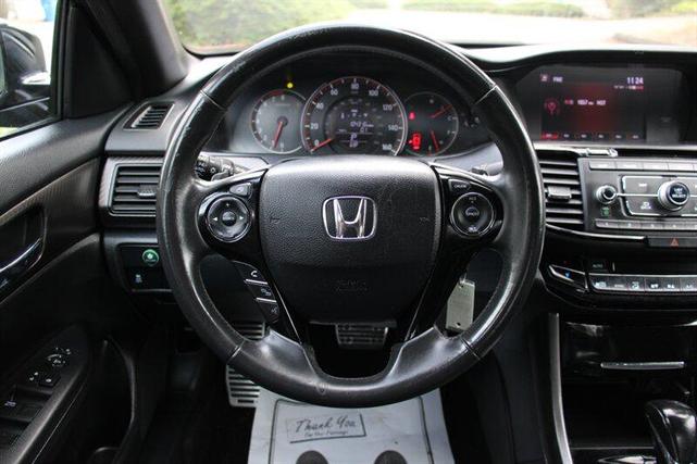 Photo of 2016 Crystal Black Pearl Honda Accord