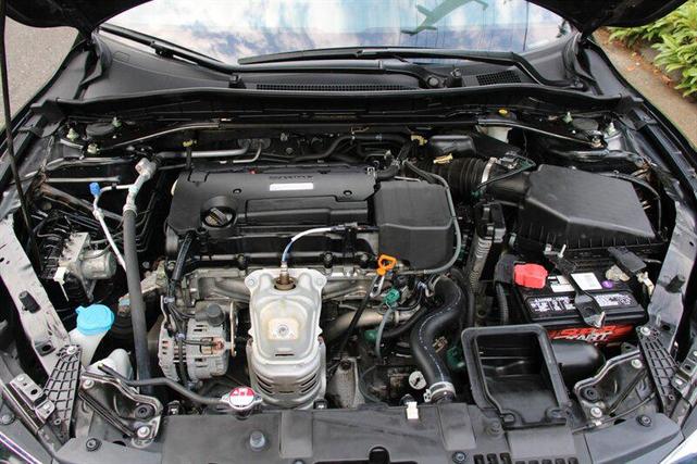 Photo of 2016 Crystal Black Pearl Honda Accord