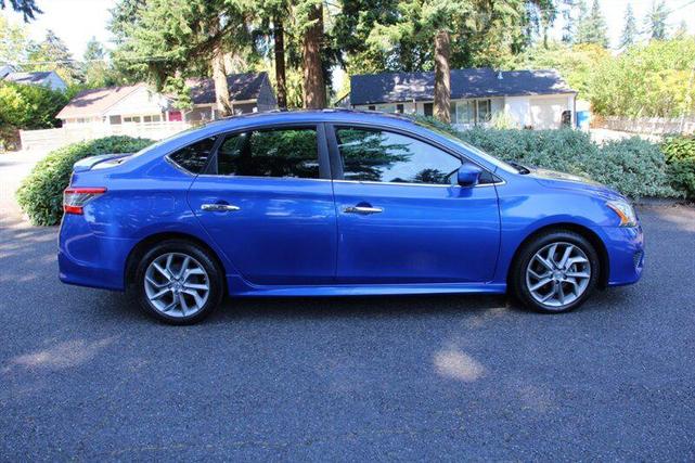 Photo of 2013 Metallic Blue Nissan Sentra