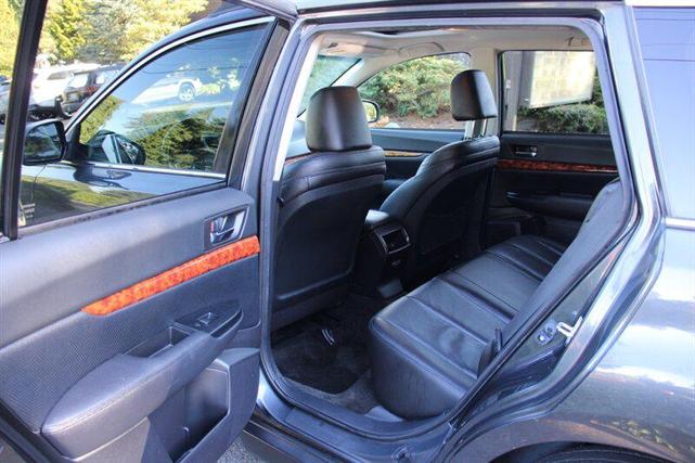 Photo of 2012 Blue Subaru Outback