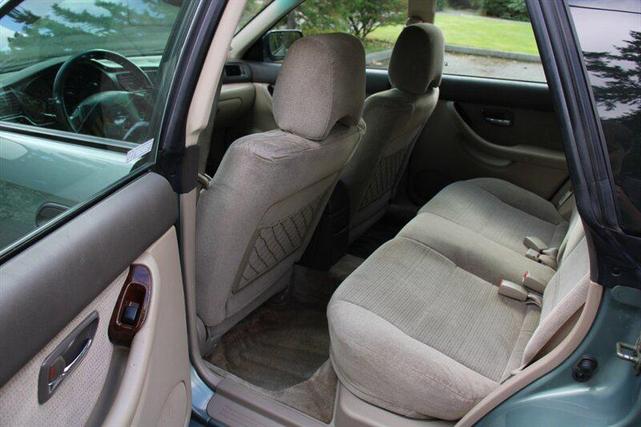 Photo of 2003 Green Subaru Outback