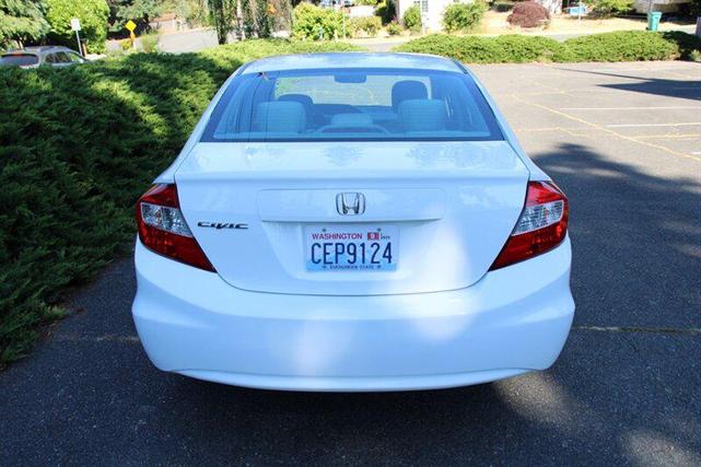 Photo of 2012 Taffeta White Honda Civic