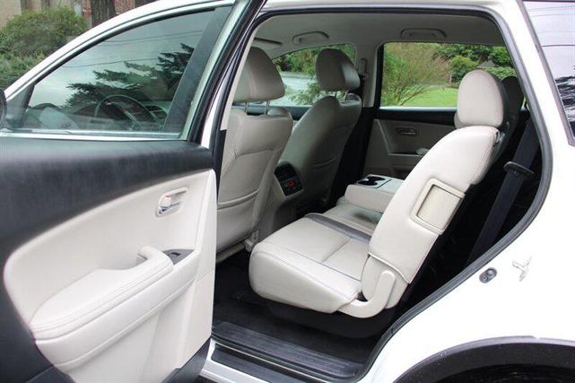 Photo of 2011 Crystal White Pearl Mica Mazda CX-9