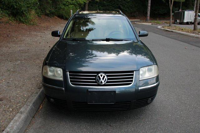 Photo of 2002 Gray Volkswagen Passat
