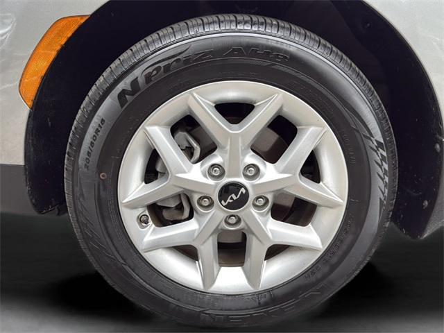 Photo of 2023 Steel Gray Kia Soul