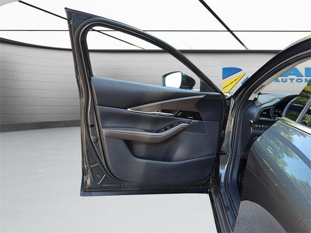 Photo of 2025 Machine Gray Metallic Mazda CX-30