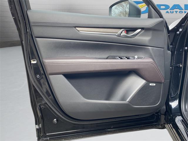 Photo of 2025 Jet Black Mica Mazda CX-5