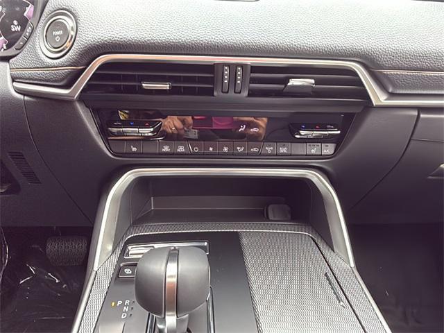 Photo of 2025 Rhodium White Premium Mazda CX-90 PHEV