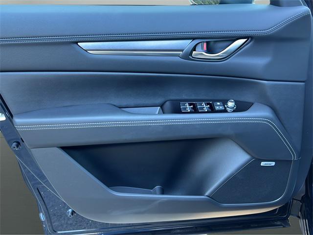 Photo of 2025 Deep Crystal Blue Mica Mazda CX-5