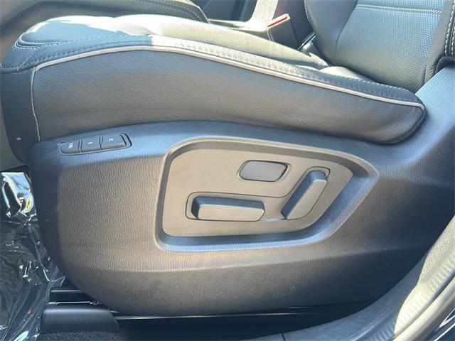 Photo of 2025 Deep Crystal Blue Mica Mazda CX-5