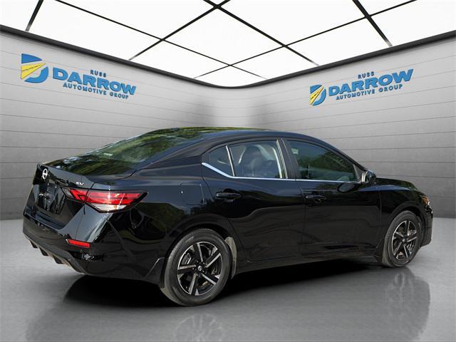 Photo of 2024 Super Black Nissan Sentra