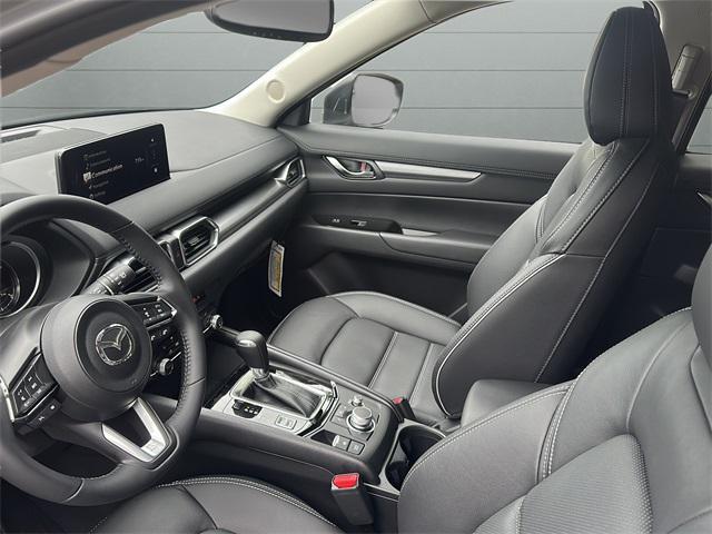 Photo of 2025 Platinum Quartz Metallic Mazda CX-5