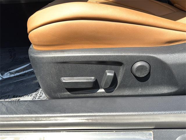 Photo of 2021 Obsidian Lexus RC 350