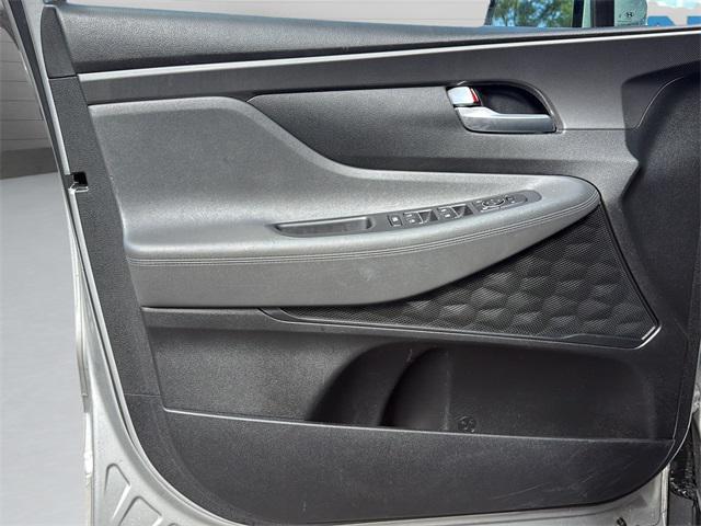 Photo of 2023 Shimmering Silver Pearl Hyundai SANTA FE