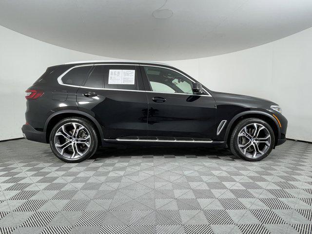 Photo of 2021 Jet Black BMW X5 PHEV
