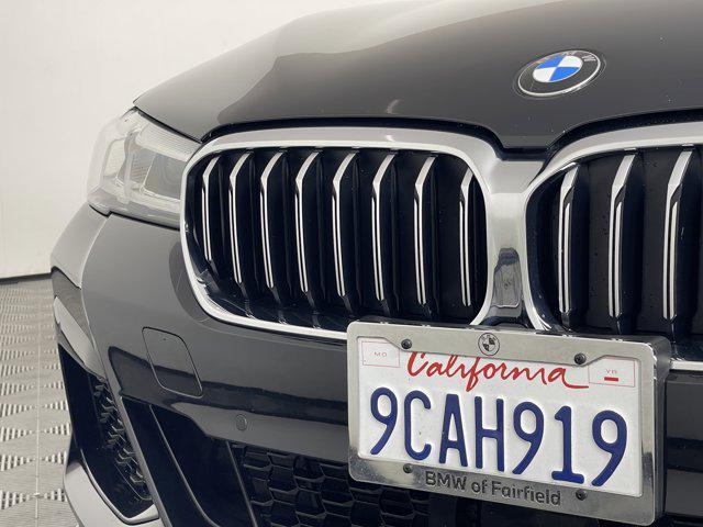 Photo of 2022 Black Sapphire Metallic BMW 530