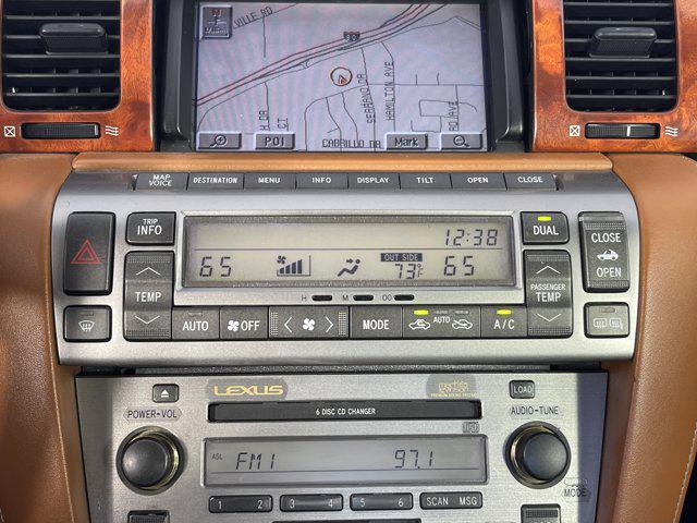 Photo of 2004 Black Onyx Lexus SC 430