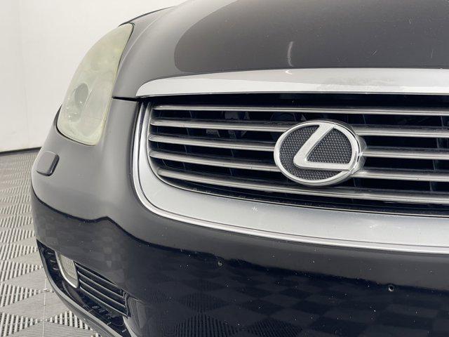 Photo of 2004 Black Onyx Lexus SC 430