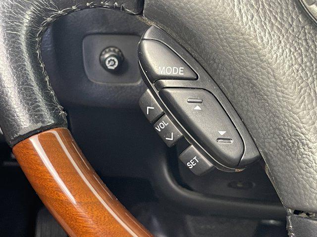 Photo of 2004 Black Onyx Lexus SC 430