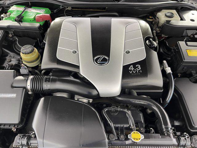 Photo of 2004 Black Onyx Lexus SC 430