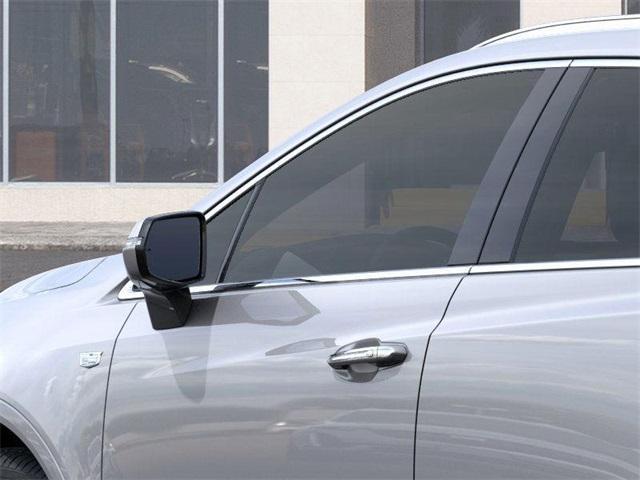 Photo of 2025 Silver Metallic Cadillac XT5
